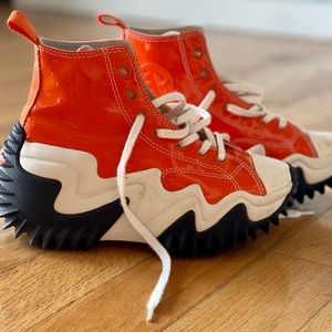 Converse Run Star Motion Platform